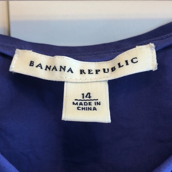 Banana Republic Purple Sleeveless Blouse - Picture 2 of 2